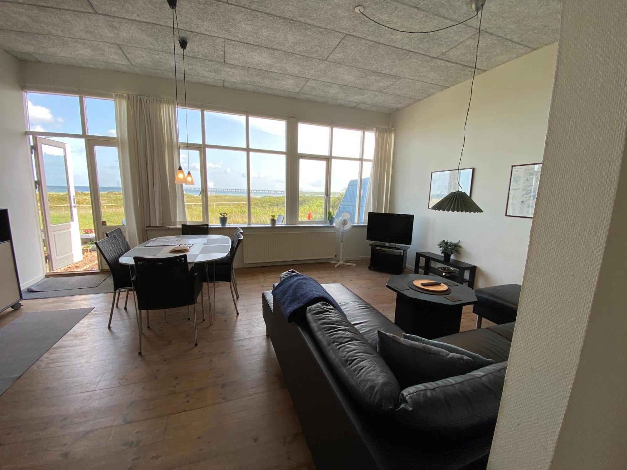 Skaerven Beachfront Apartments And Cottage Нюборґ Екстер'єр фото
